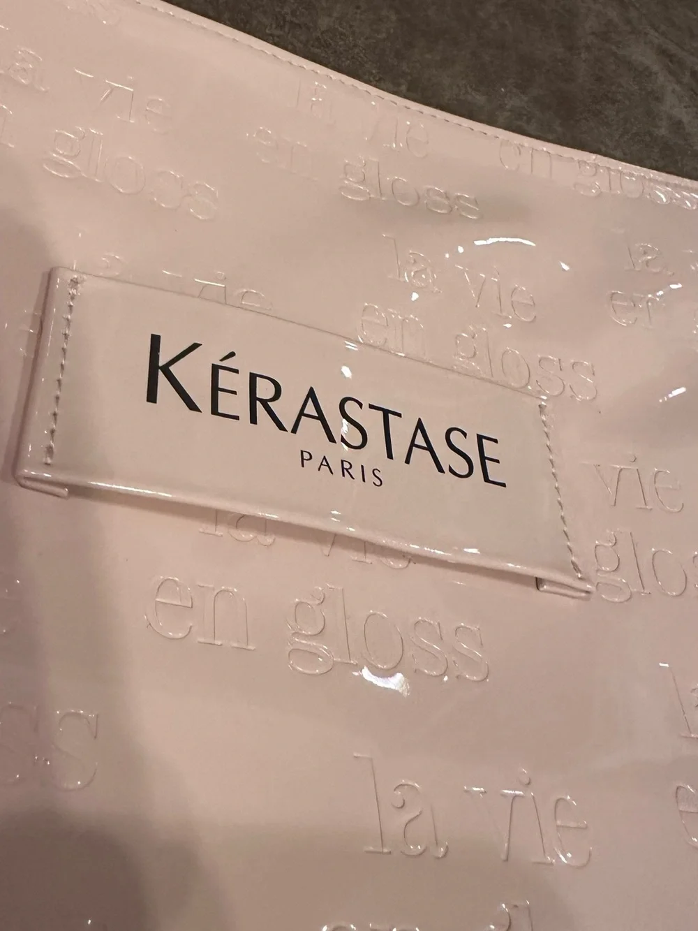 Kerastase Light Pink Glossy Zipper Pouch